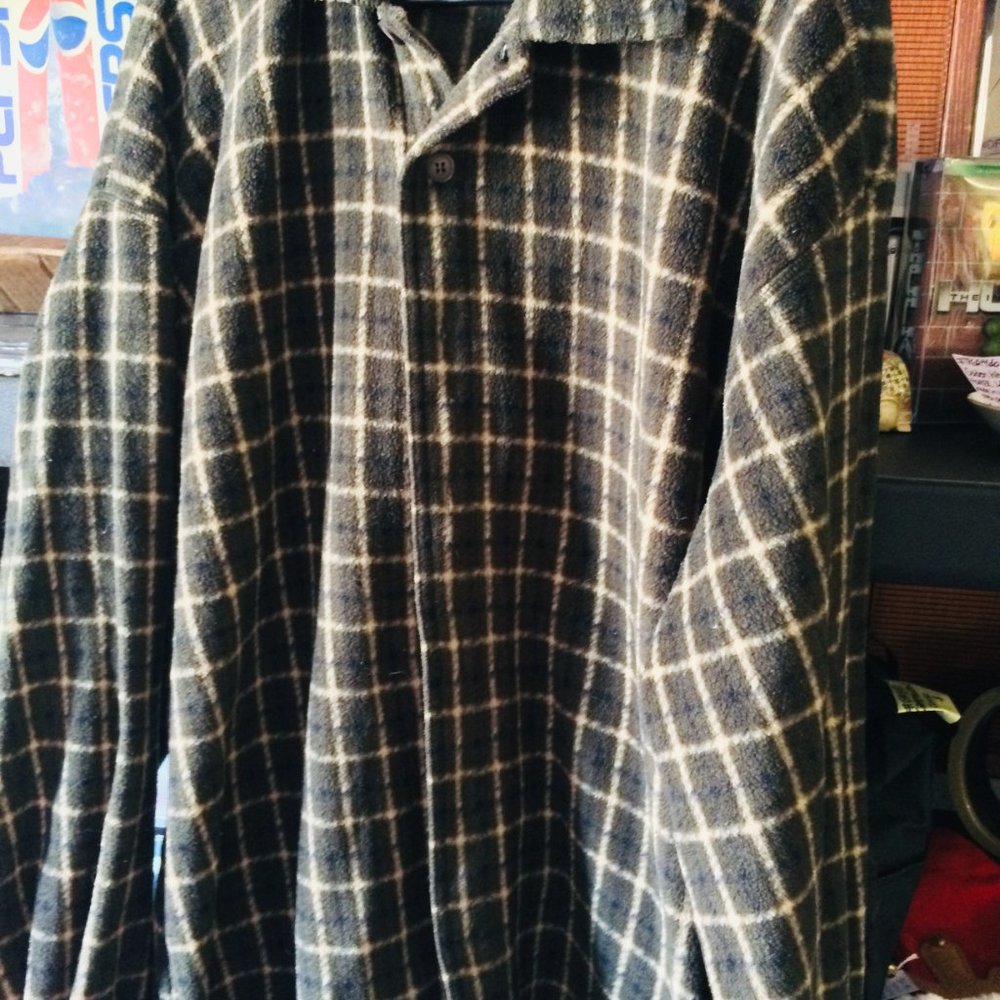 Basic Equipment Polyester Flannel Button Up - Picture 5 of 6